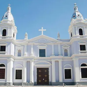 https://new-antique-house-at.top-hotels-puertorico.com
